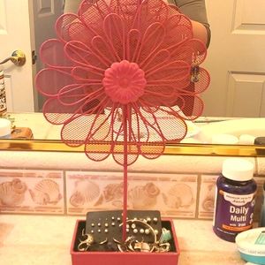 Flower jewelry tree